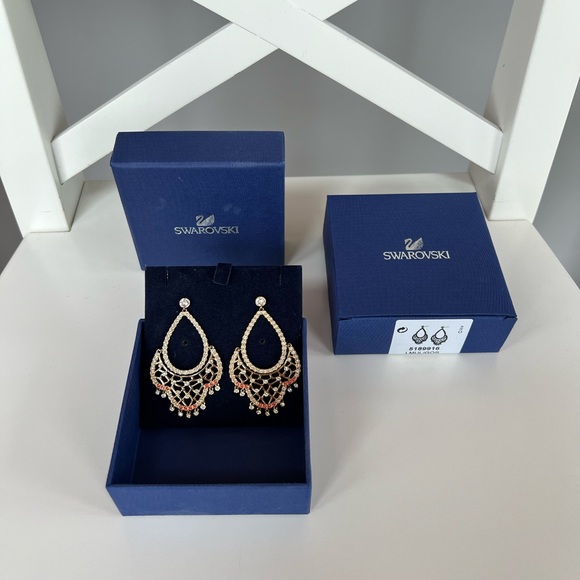 Swarovski Elinor Chandelier Earrings - Picture 1 of 4